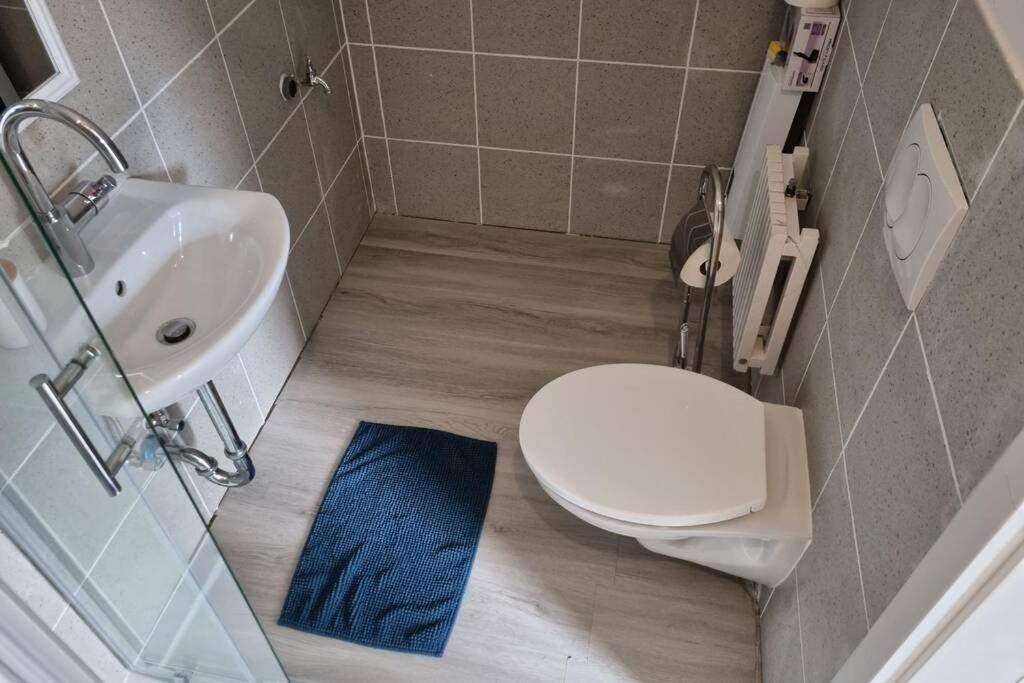 Ferienwohnung/Monteurwohnung Alte Garage Ahnatal Εξωτερικό φωτογραφία